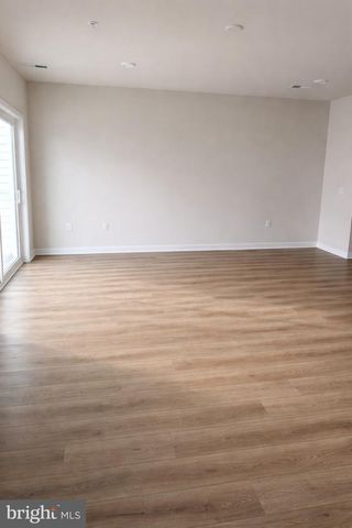 755 PLATINUM DR, Phoenixville, PA 19460