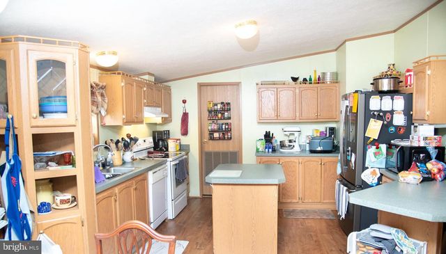 104 RAPTOR DR, Hanover, PA 17331