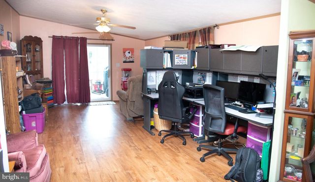 104 RAPTOR DR, Hanover, PA 17331