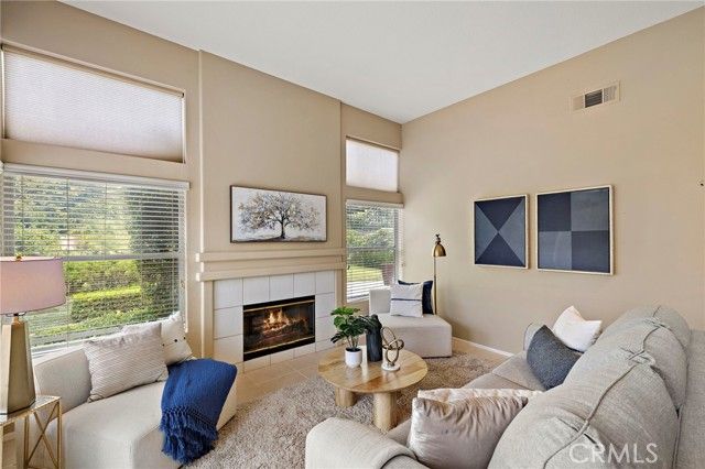 21424 Medina, Mission Viejo, CA 92692