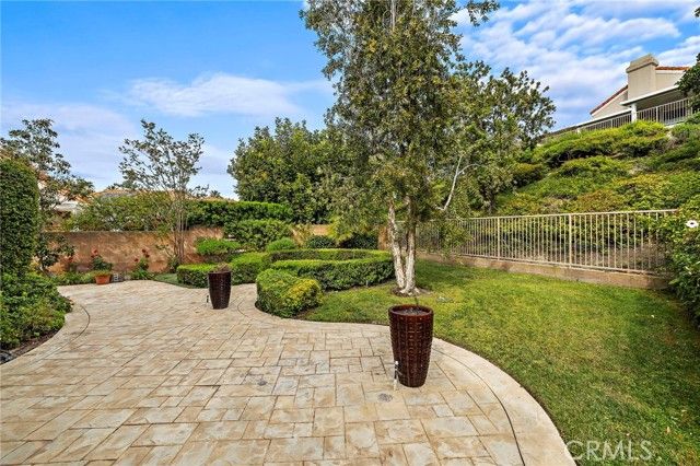 21424 Medina, Mission Viejo, CA 92692