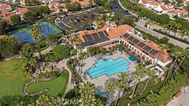 21424 Medina, Mission Viejo, CA 92692