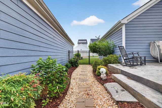 1276 Gloriosa Street, Apex, NC 27523