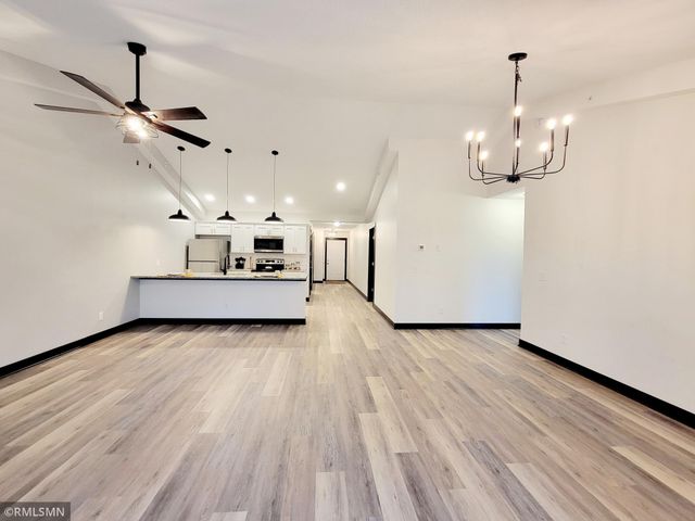 914 Katelyn Circle NE, Montgomery, MN 56069