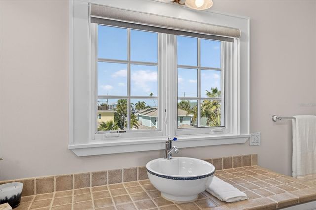 2503 PASS A GRILLE WAY, St Pete Beach, FL 33706