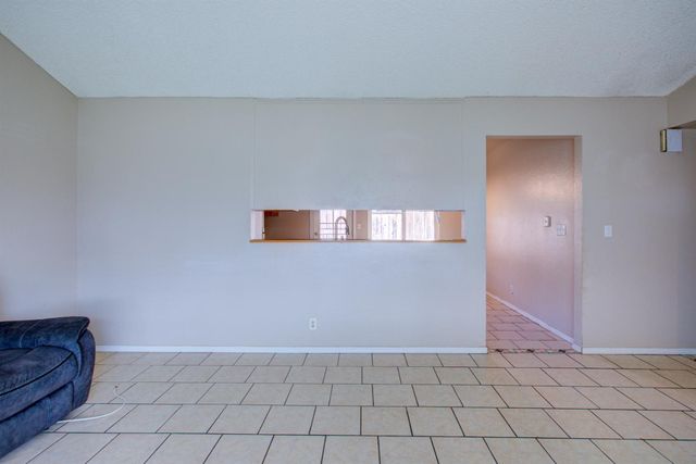 3249 Heatherwood Ct, Modesto, CA 95354