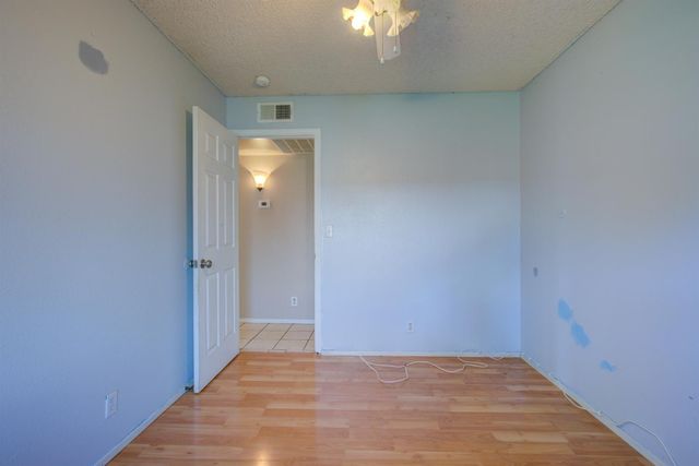 3249 Heatherwood Ct, Modesto, CA 95354