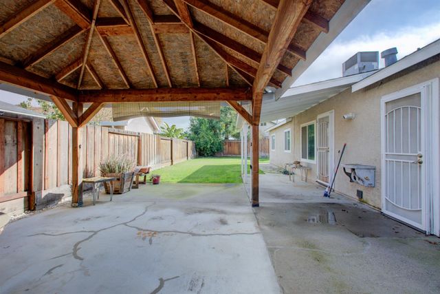 3249 Heatherwood Ct, Modesto, CA 95354