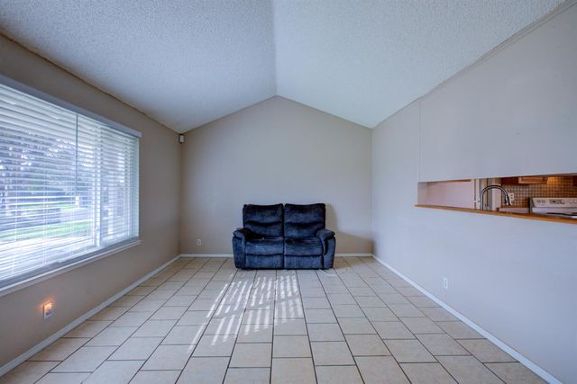 3249 Heatherwood Ct, Modesto, CA 95354