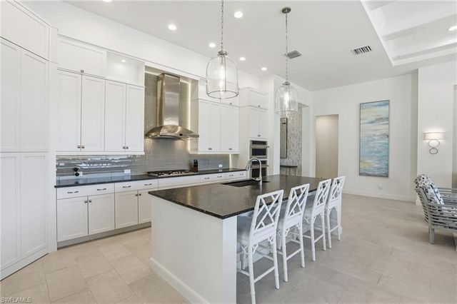 18504 Miromar Lakes BLVD W, Miromar Lakes, FL 33913