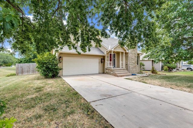 444 Greenvalley Dr, Andover, KS 67002
