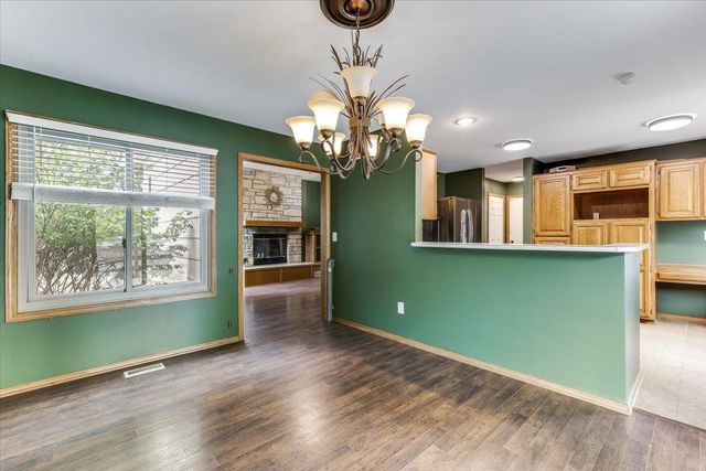444 Greenvalley Dr, Andover, KS 67002