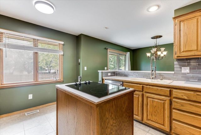 444 Greenvalley Dr, Andover, KS 67002