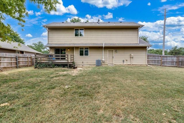 444 Greenvalley Dr, Andover, KS 67002