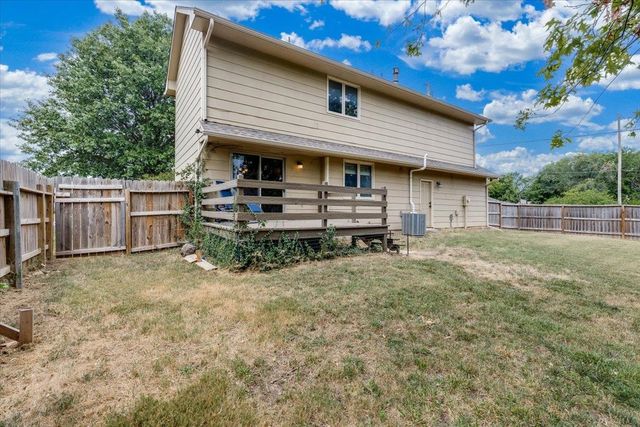 444 Greenvalley Dr, Andover, KS 67002