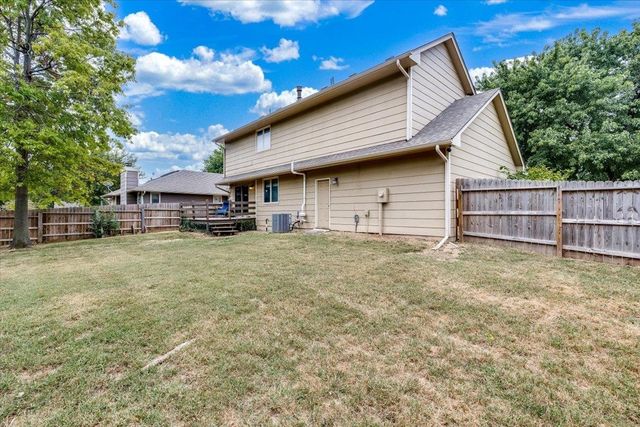 444 Greenvalley Dr, Andover, KS 67002