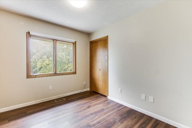 444 Greenvalley Dr, Andover, KS 67002