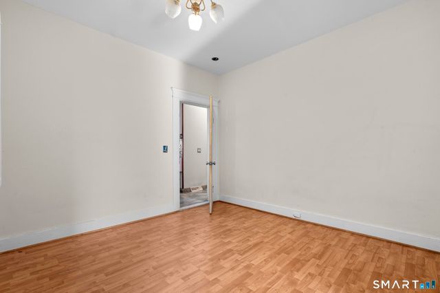 242 Prospect Street, Ansonia, CT 06401