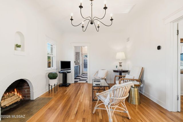 2339 E 6th Street, Tucson, AZ 85719