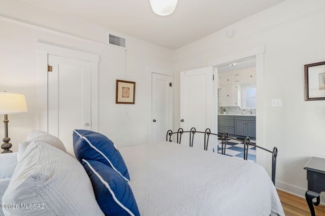 2339 E 6th Street, Tucson, AZ 85719
