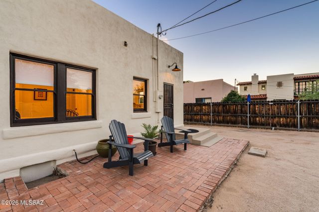 2339 E 6th Street, Tucson, AZ 85719
