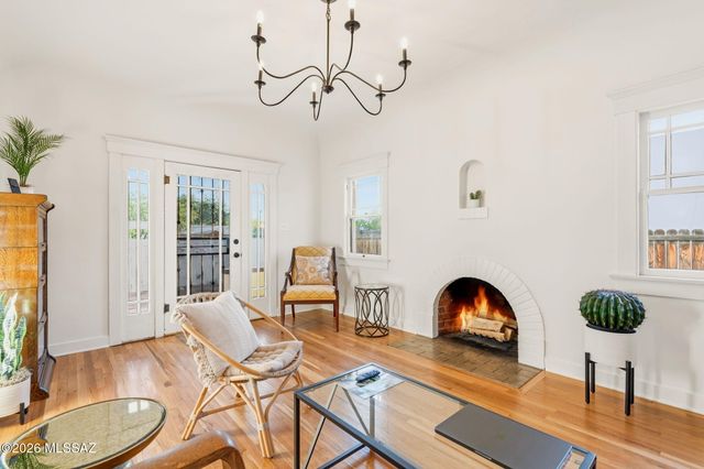 2339 E 6th Street, Tucson, AZ 85719