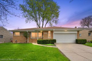 27828 Santa Ana Drive, Warren, MI 48093