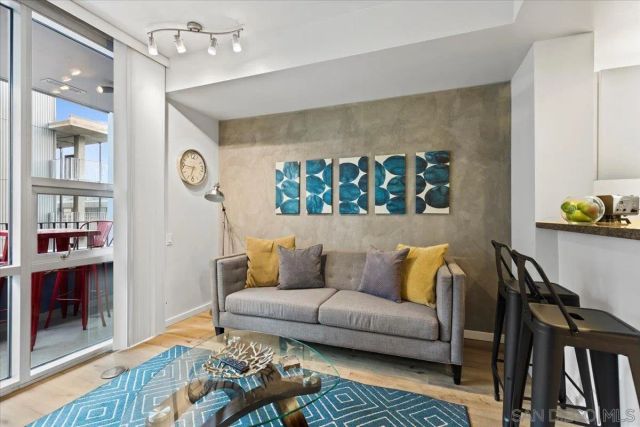 321 10th Ave 1005, San Diego, CA 92101