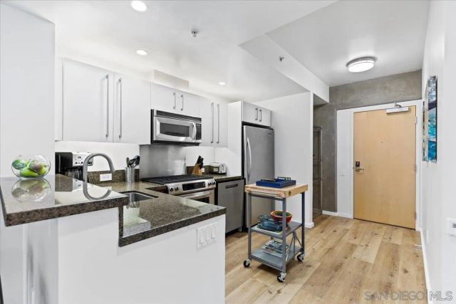 321 10th Ave 1005, San Diego, CA 92101