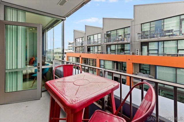 321 10th Ave 1005, San Diego, CA 92101