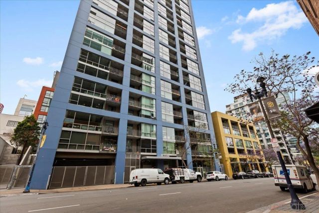 321 10th Ave 1005, San Diego, CA 92101