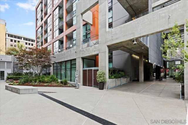 321 10th Ave 1005, San Diego, CA 92101