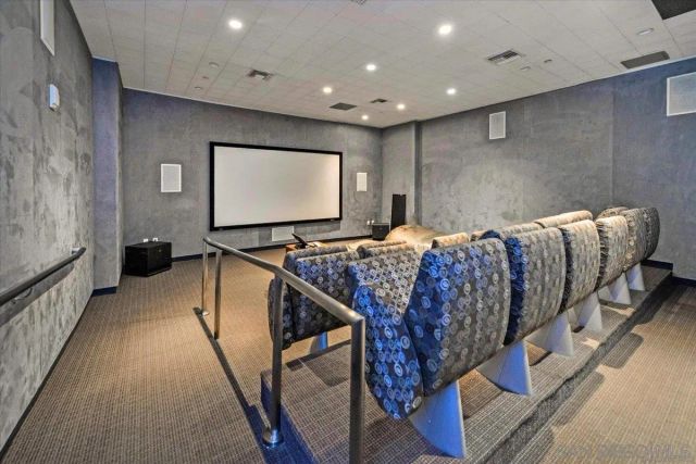 321 10th Ave 1005, San Diego, CA 92101