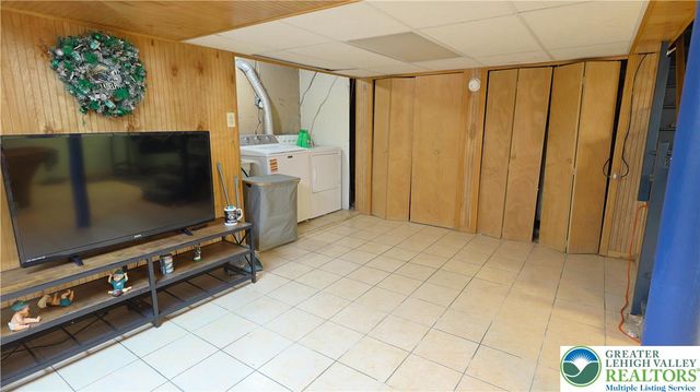 1345 West Macada Road, Hanover Twp, PA 18017
