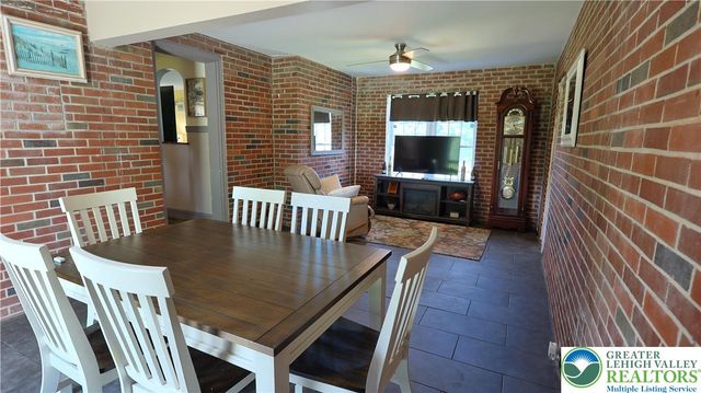 1345 West Macada Road, Hanover Twp, PA 18017