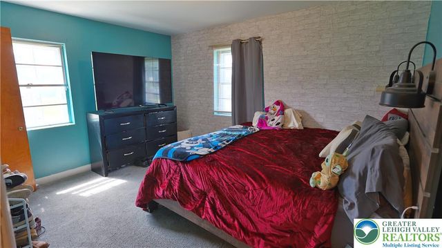 1345 West Macada Road, Hanover Twp, PA 18017
