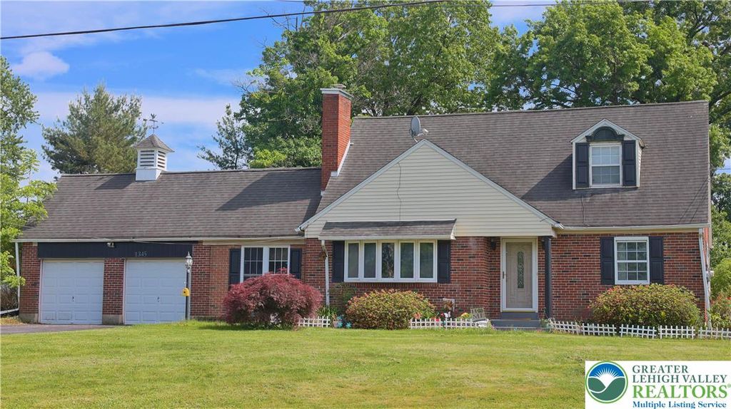 1345 West Macada Road, Hanover Twp, PA 18017