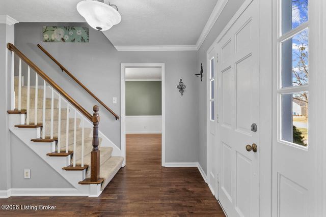 11716 Robinlynn Ln, Louisville, KY 40243