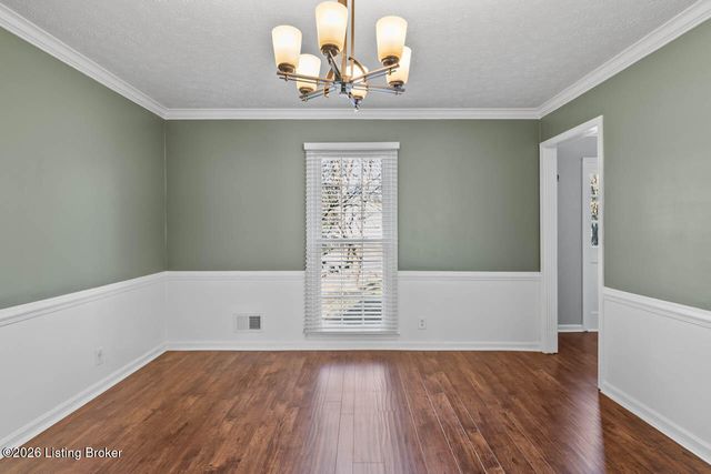 11716 Robinlynn Ln, Louisville, KY 40243