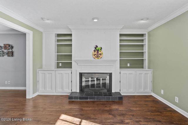 11716 Robinlynn Ln, Louisville, KY 40243