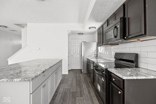 2038 N College Avenue, Indianapolis, IN 46202