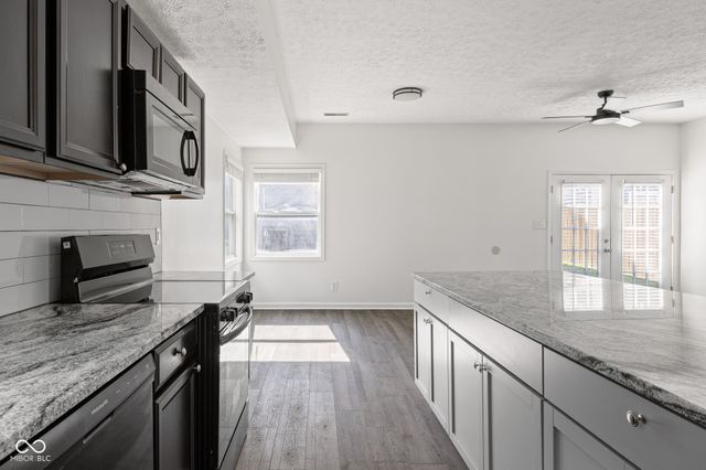 2038 N College Avenue, Indianapolis, IN 46202