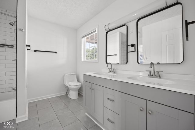 2038 N College Avenue, Indianapolis, IN 46202