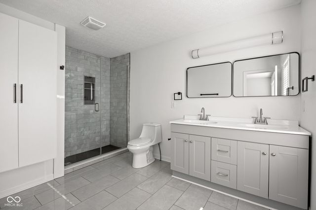 2038 N College Avenue, Indianapolis, IN 46202