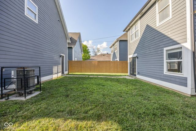2038 N College Avenue, Indianapolis, IN 46202