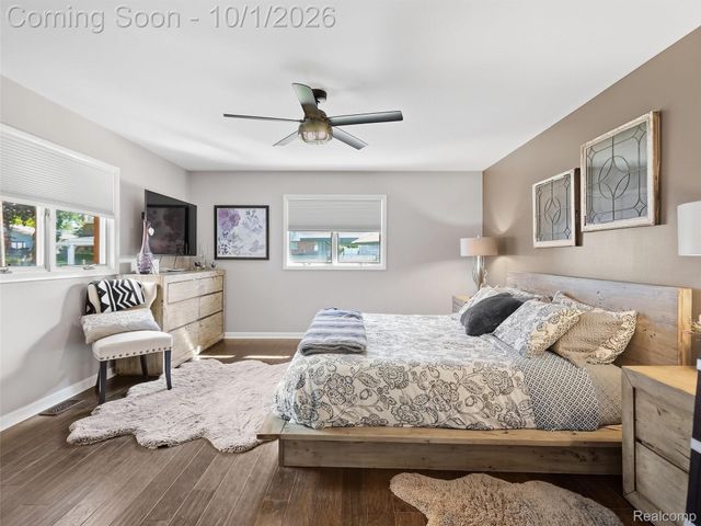 22406 Alexander Street, St. Clair Shores, MI 48081