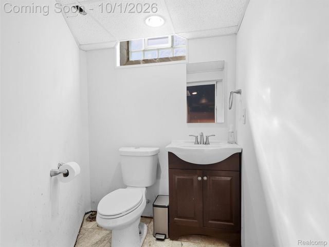 22406 Alexander Street, St. Clair Shores, MI 48081