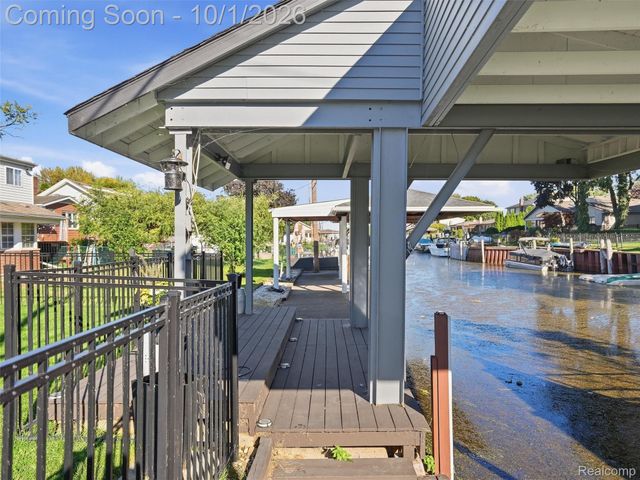 22406 Alexander Street, St. Clair Shores, MI 48081