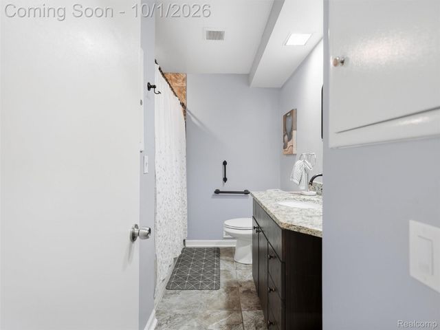 22406 Alexander Street, St. Clair Shores, MI 48081