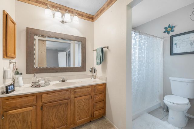 89 Wyoming Autumn Road NE, Rio Rancho, NM 87124